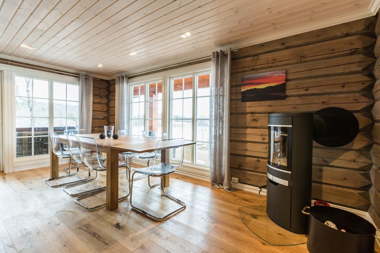 Lake View Apartment 4 Bedrooms Brunstad Εξωτερικό φωτογραφία